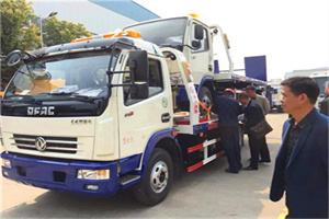 镇巴汽车道路救援拖车价格